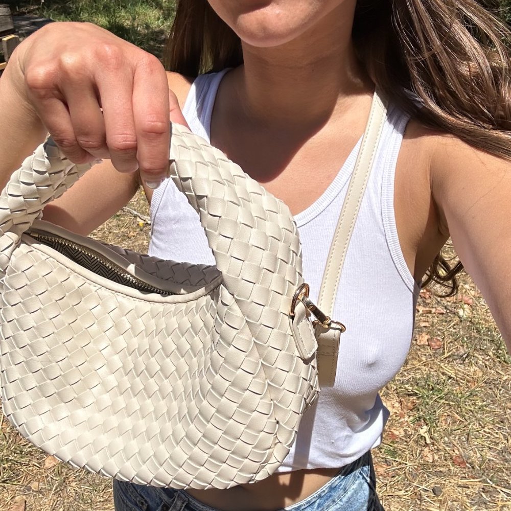 Cream Woven crossbody handbag | detachable | Unused